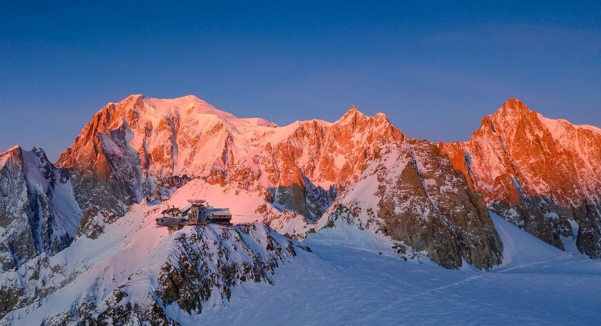 Монблан "итальянский". Фото: aostavalley.com