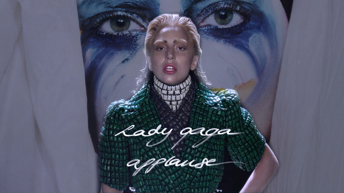 Applause леди гага. Леди Гага Аплаус. Леди Гага аплодисменты. Lady Gaga Applause обложка. Gaga Applause Swan.