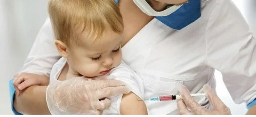 Оспа после прививки. Ветрянка вакцина для детей. Вакцинация от ветрянки детям. Прививки детям от оспы. Ветряная оспа прививка для детей.
