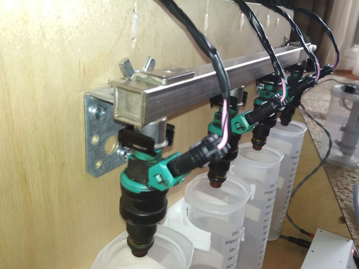 Самодельный стенд для промывки форсунок из пластиковых труб своими ...