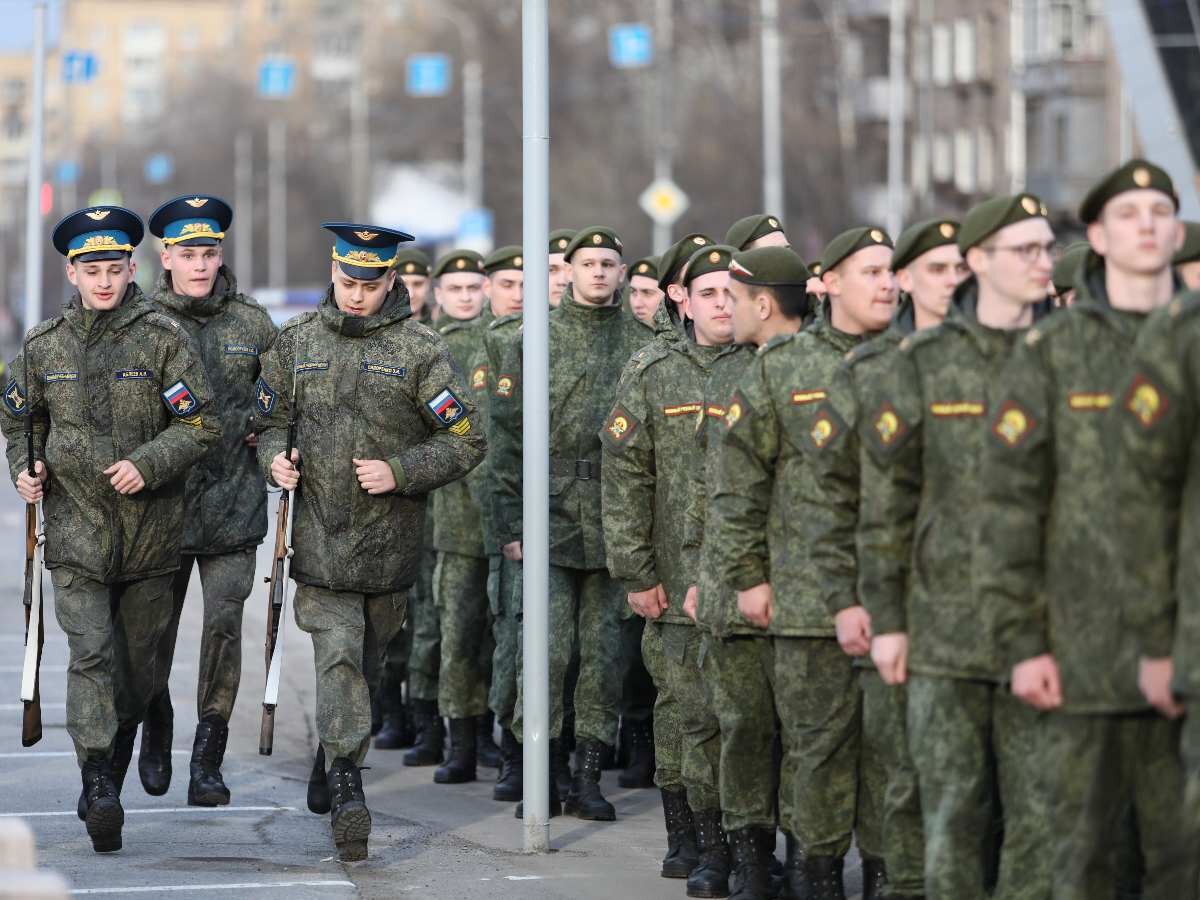 Армия мобилизация. Армия России мобилизация. Российская армия мобилизация. Мобилизированные войска России.