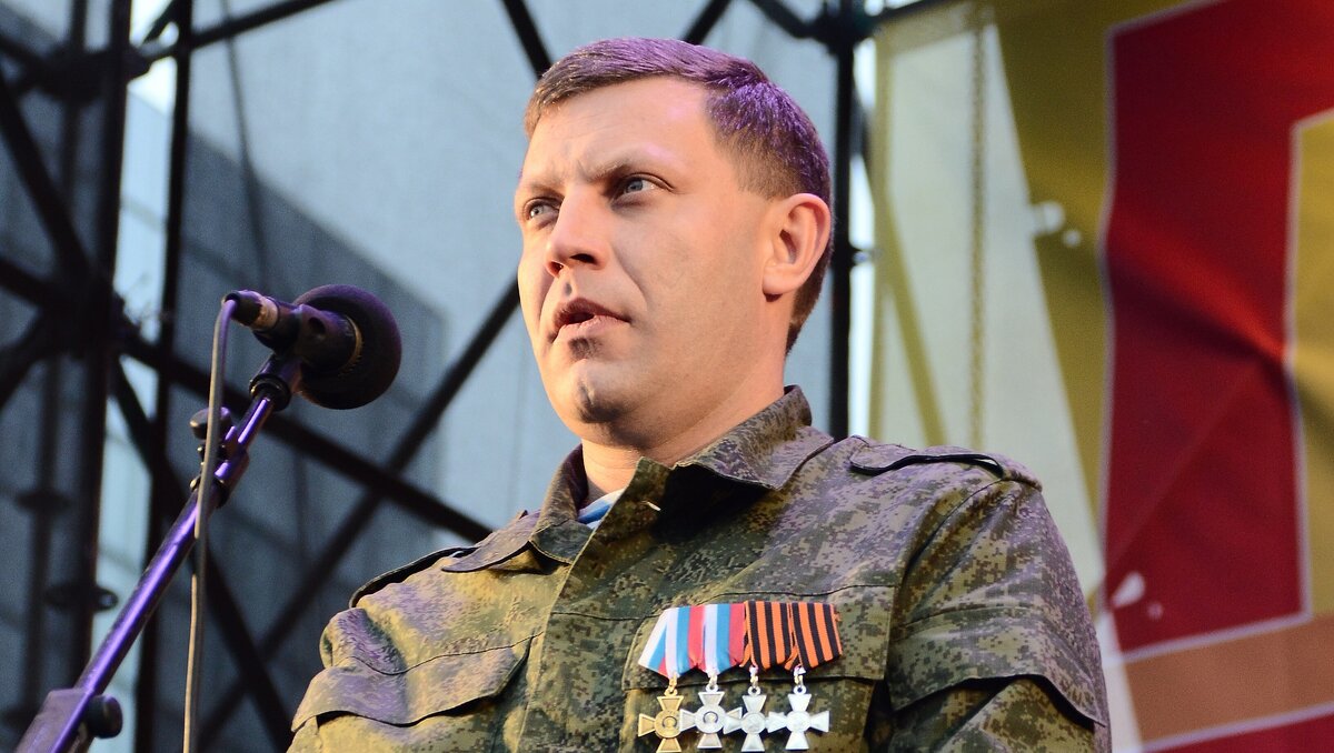     В Ростове-на-Дону завершилось расследование уголовного дела об убийстве бывшего главы ДНР Александра Захарченко, сообщает Telegram-канал Readovka.