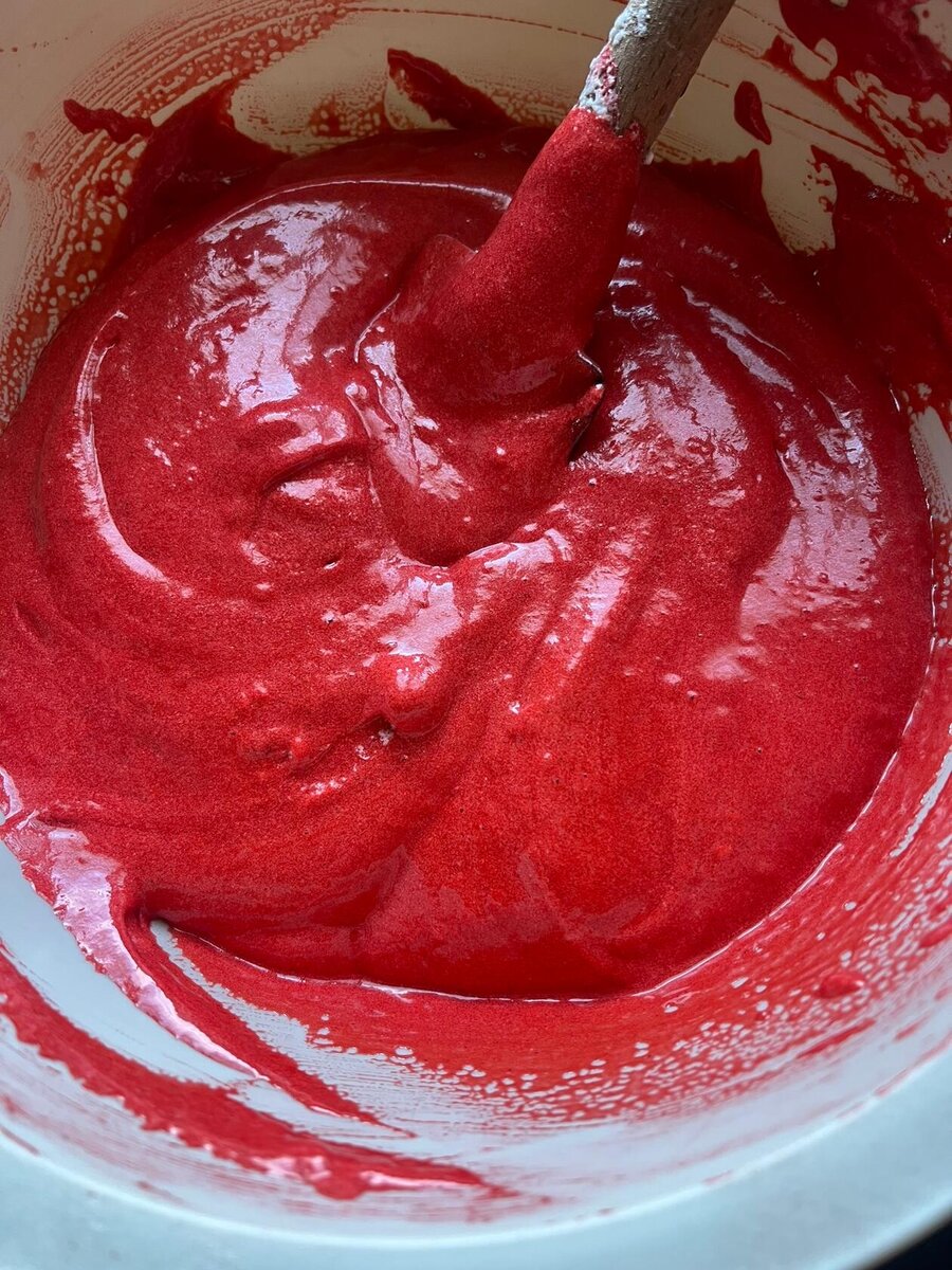 Покрытие торта из краскопульта