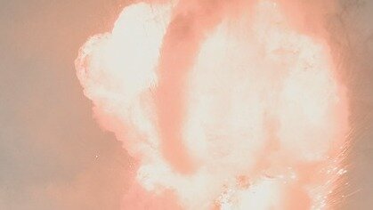     В ночь на 19 сентября во Львовской области Украины снова была объявлена воздушная тревога. В результате удара в региональном центре загорелся промышленный склад, сообщил градоначальник Андрей Садовый.