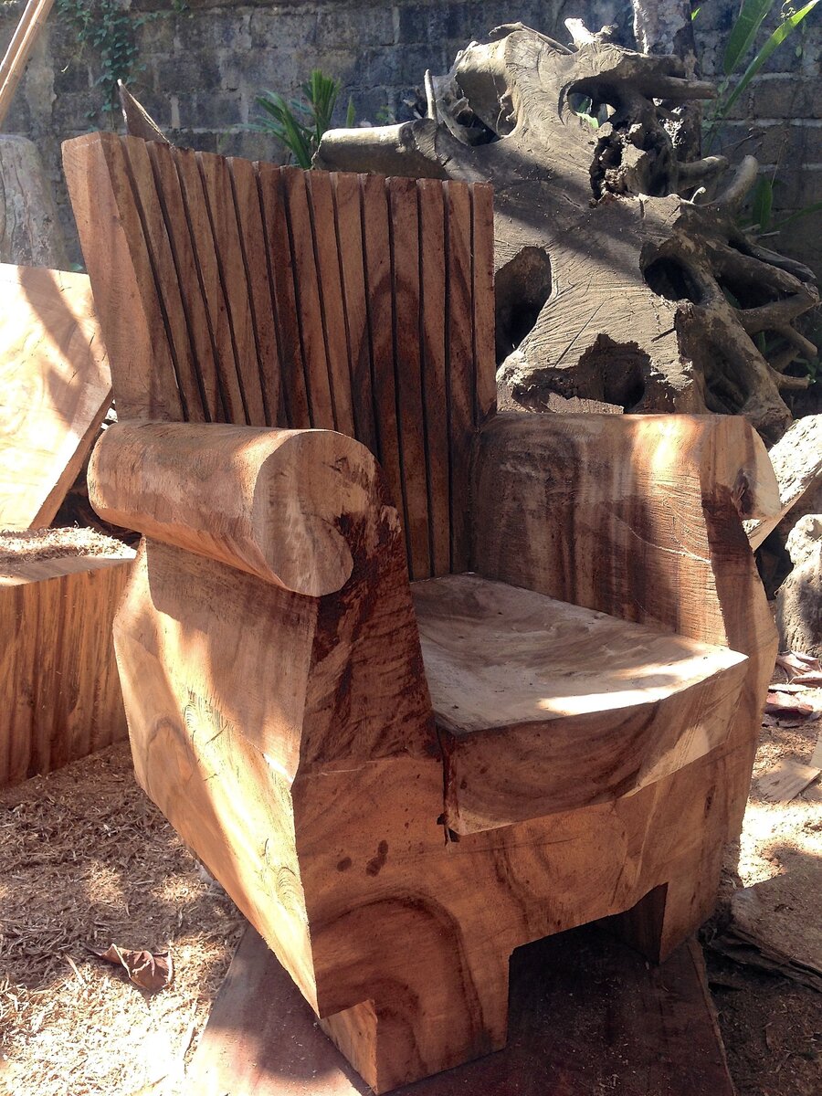 Мебель из дикого бревна, деревянная мебель из оцилиндрованного бруса