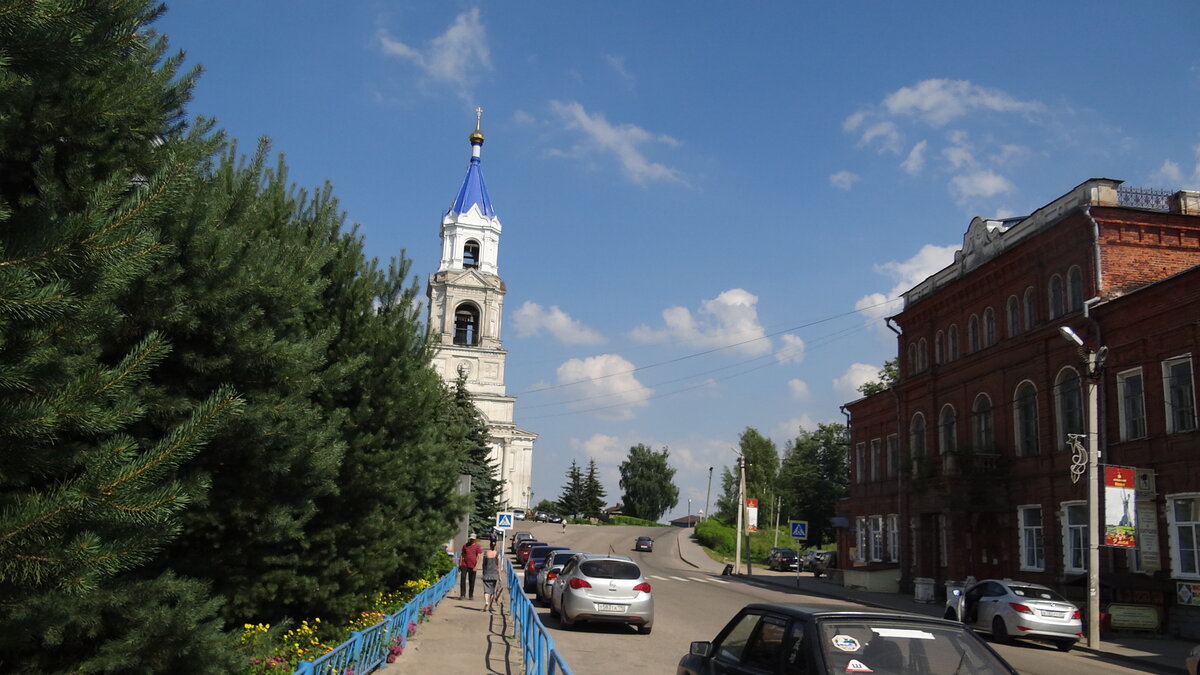 Колокольня Воскресенского собора