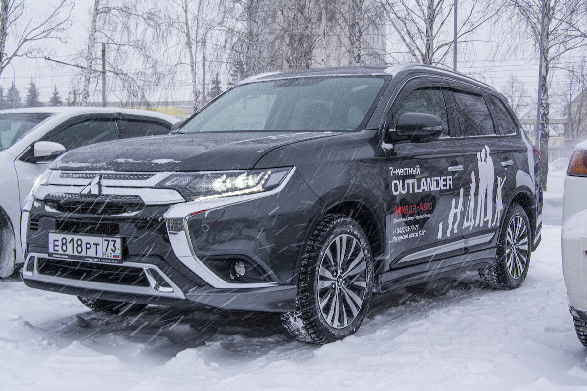 Mitsubishi Outlander лучший семейный внедорожник на сегодняшний день? |  KraiAvto.ru | Дзен