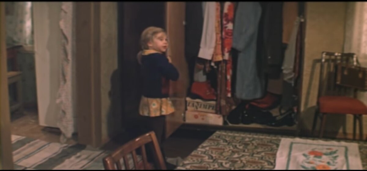 Кадр из к/ф "Молодая жена" 1978 год.