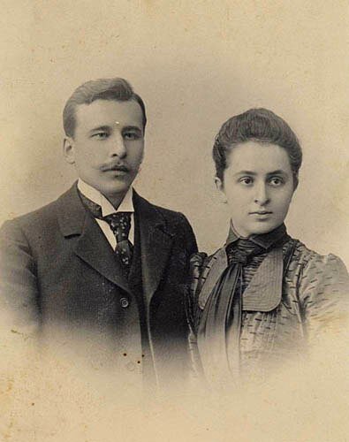Стахеев Д.И. и его жена Софья Григорьевна