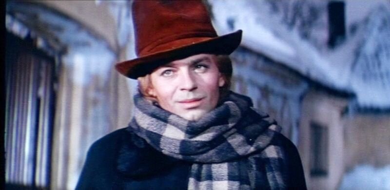 Валерий Нестеренко в роли Сказочника в фильме "Снежная королева" 1966 года