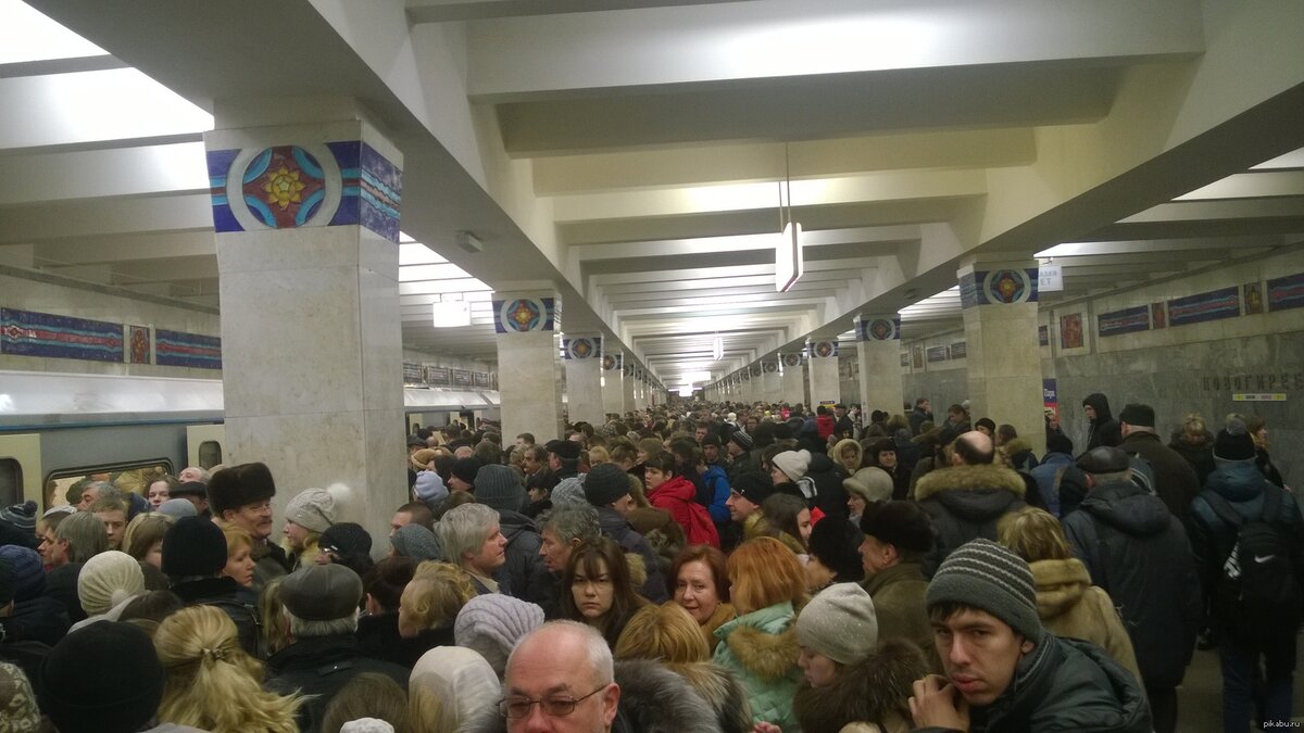 москва метро новогиреево