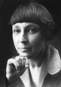 Биография Марины Цветаевой: кратко о жизни и творчестве великой поэтессы