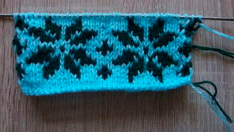 Вязание двумя нитками разного цвета | интернет-магазине Кудель