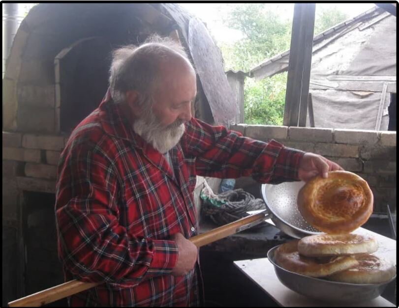 Лепешки Оби-нон в Подмосковье, горячие, хрустящие, ммм а запах...