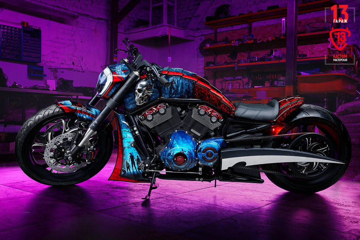 Такая подсветка лучше передает облик этого кастома. Фото 13garage.