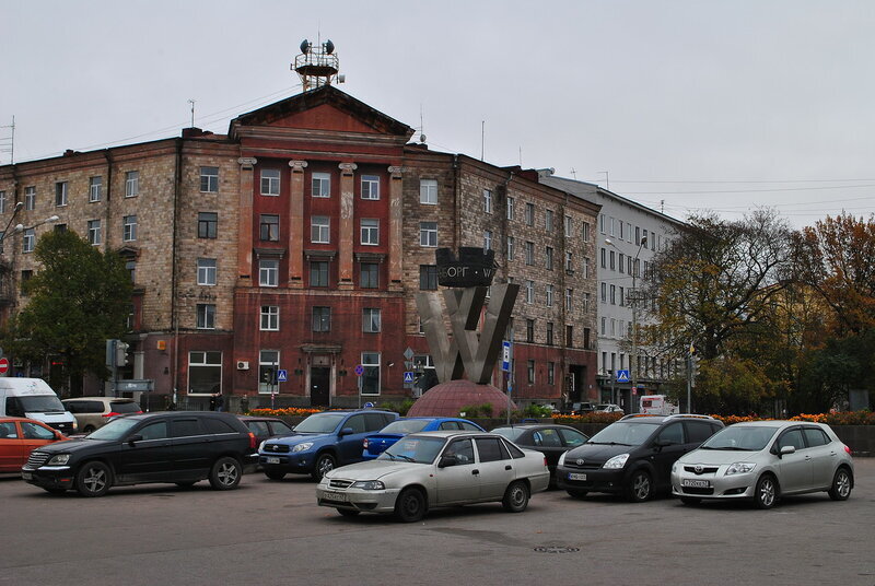 Привокзальная площадь.