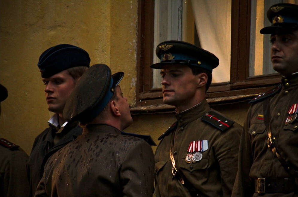 Кадр из фильма "Пять невест".