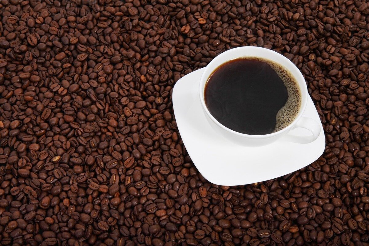 кофе имеет как минусы, так и плюсы для организма