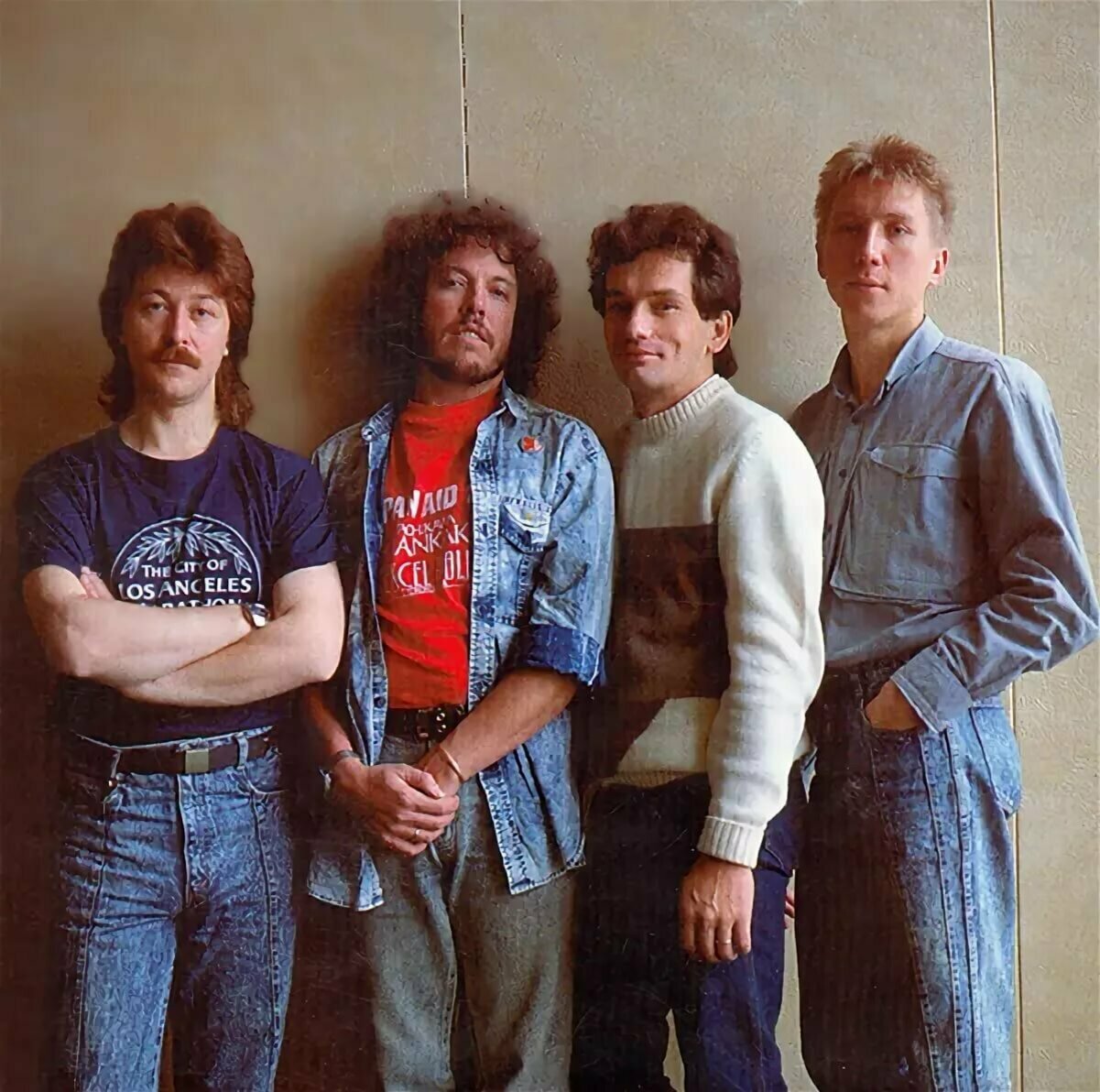 машины времени самара. Delorean dmc-12 назад в будущее. машинс делориан. делореан машина времени. изобрести машину времени.