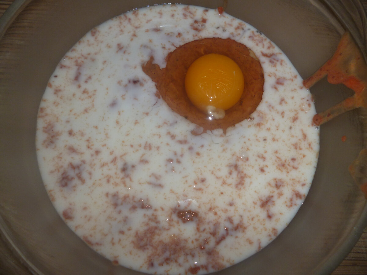 Нежное суфле из печени без муки и манки. Подойдет и для ужина, и для бутербродов. Готовится на раз, два, три.