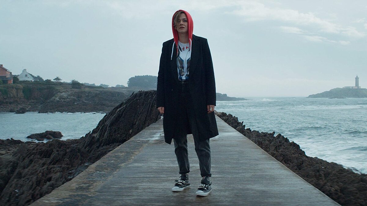Сериал "Марианна" (Marianne). Картинка взята с сайта Кинопоиск: https://www.kinopoisk.ru/picture/3424287/