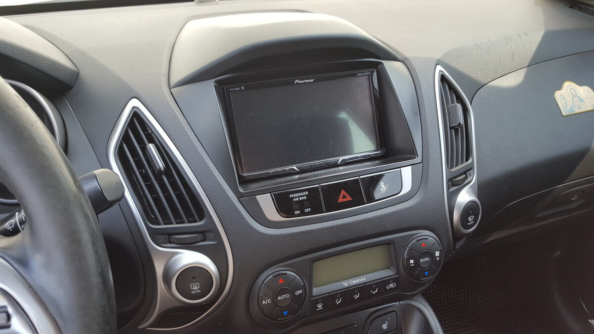 с помощью такого Pioneerа можно бы было примитивно и двушку разрулить используя процессор самого аппарата.