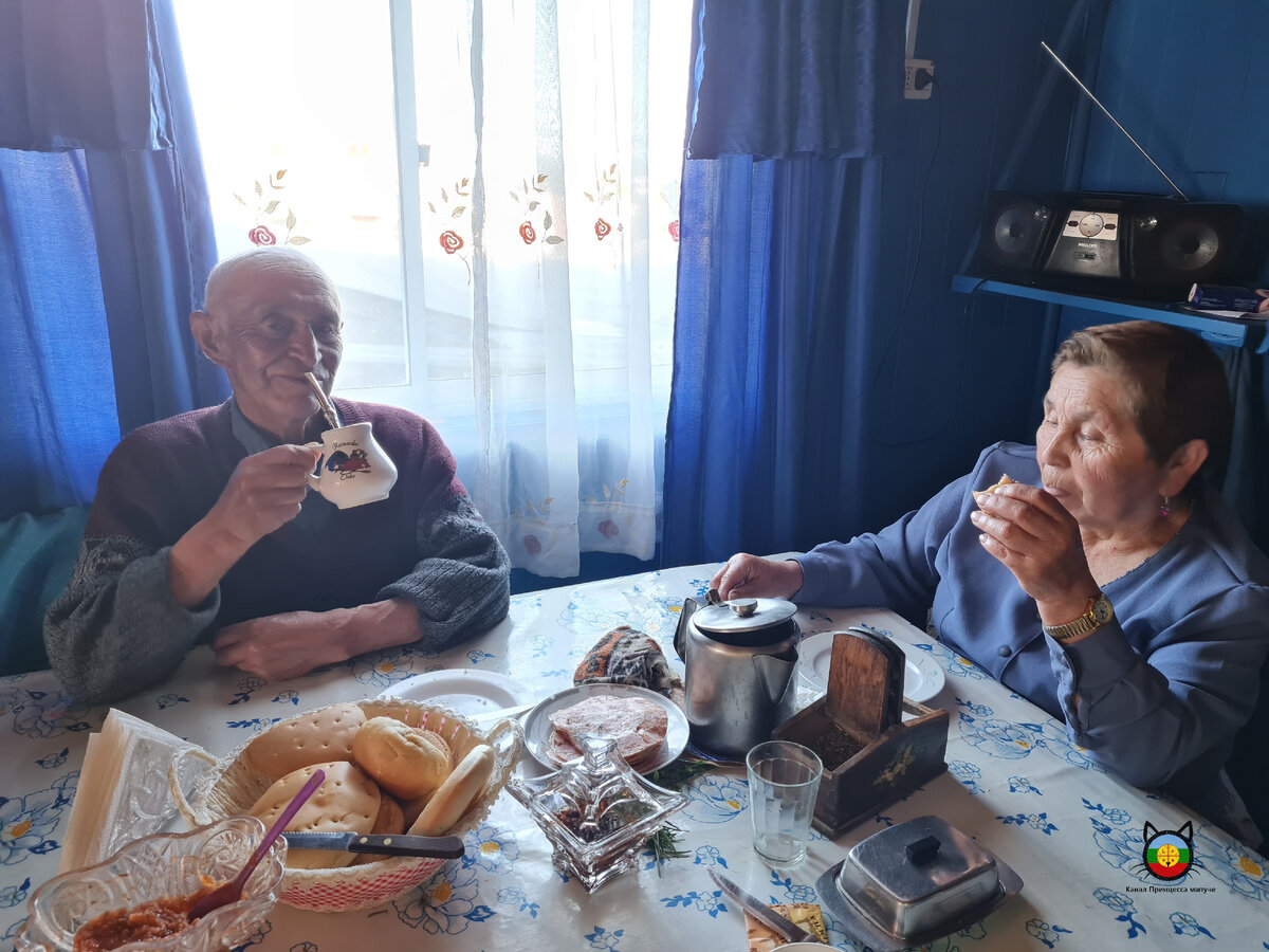 Бабушка и дедушка моего мужа сами не свои после похода в клинику.  Рассказываю, что им там сообщили | Принцесса мапуче | Дзен