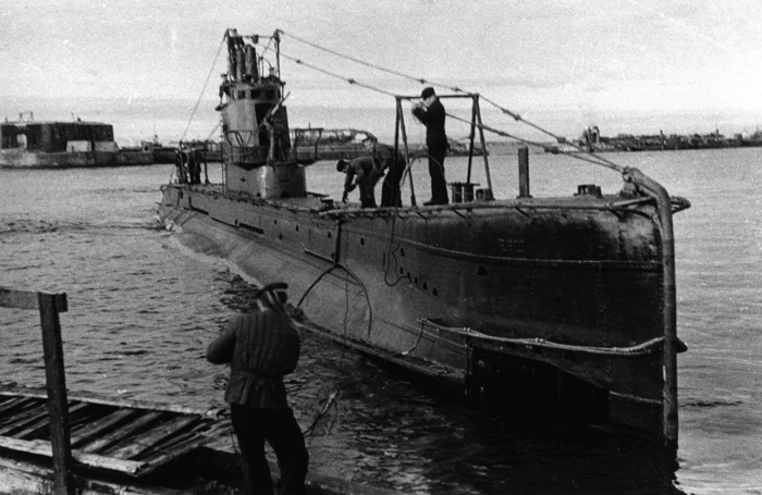 Подводная лодка Щ-303 в 1943 году