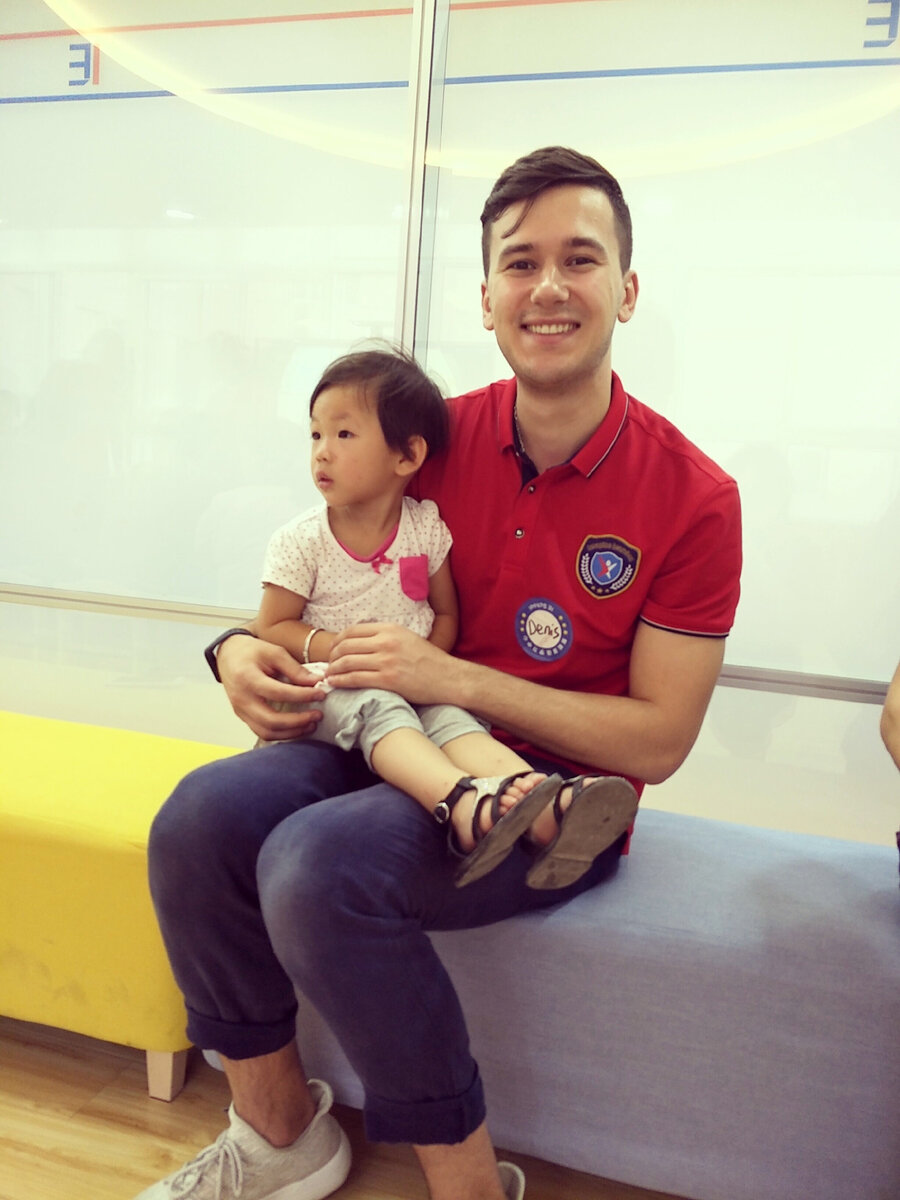 Фото автора в Азии