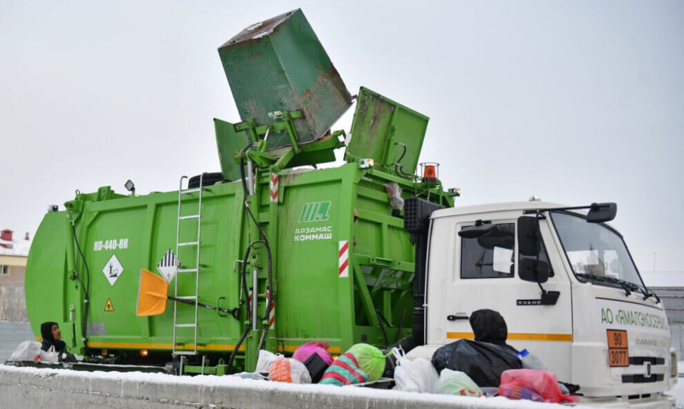    Ямал на парламентских слушаниях внес предложения по реализации мусорной реформы