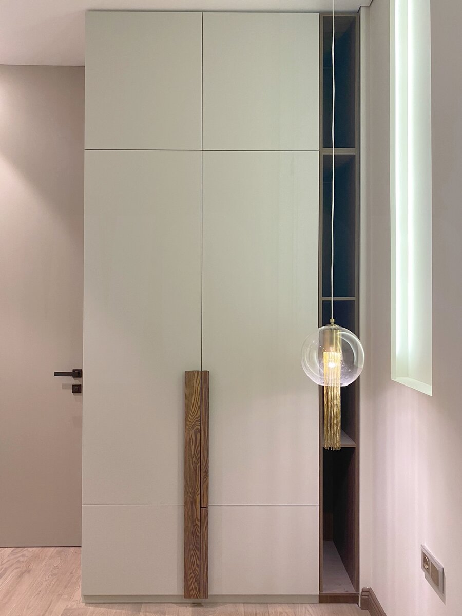 Деревянные ручки STAGE и STAGE-X, материал - дуб.