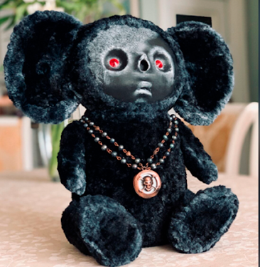 Пять самых страшных плюшевых Чебурашек, которых вы точно не захотите купить своим детям