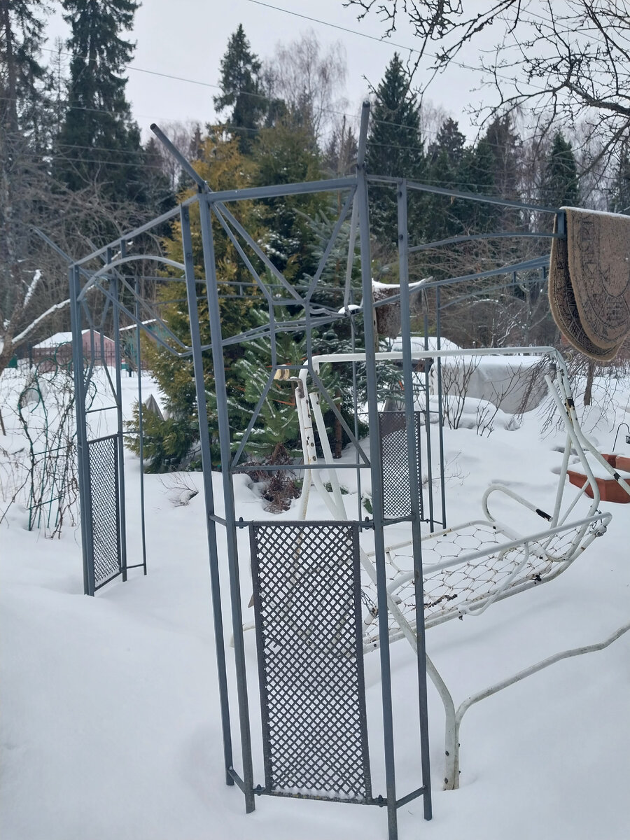 Моя старая беседка