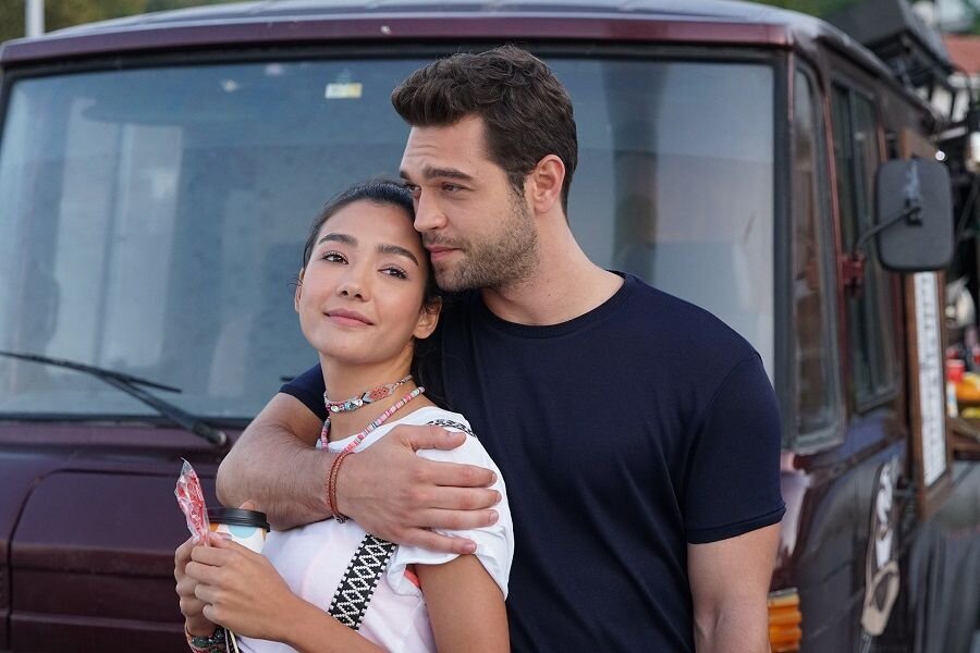 Демир и Селин 《сериал Повсюду ты》