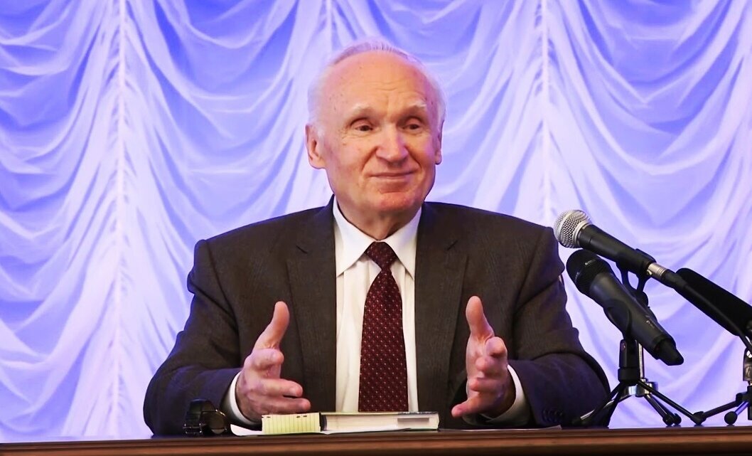 Алексей Ильич Осипов — учёный-богослов, педагог и публицист, доктор богословия, заслуженный профессор Московской духовной академии, апологет, проповедник, писатель, православный катехизатор.