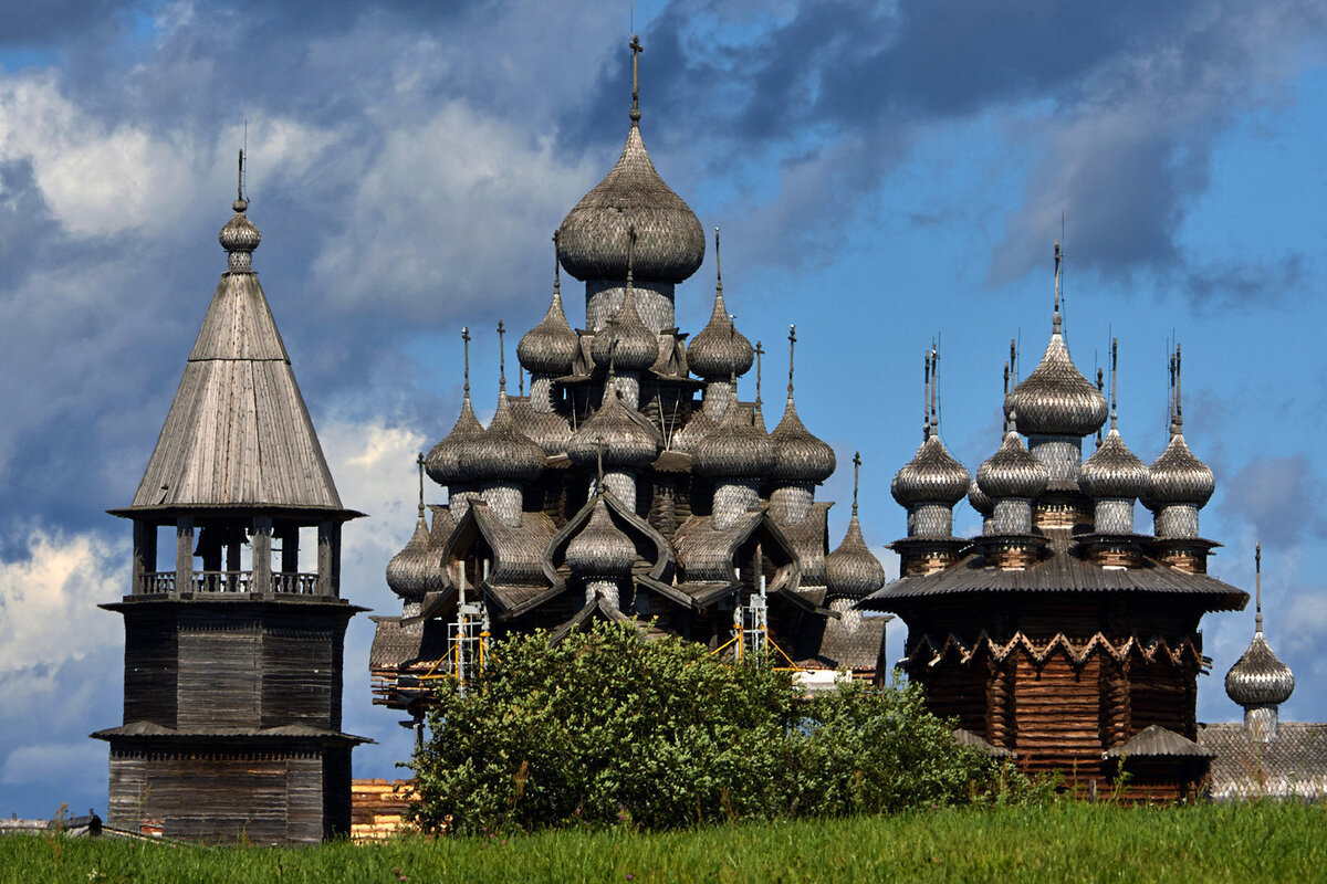 Церковь Преображения Господня на острове Киж