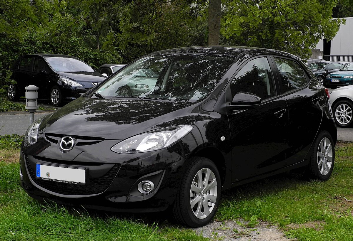 Mazda 2