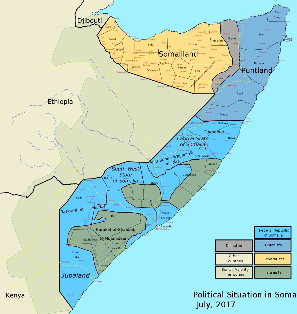 Сомали и части на которые распалась страна. Пунтленд — темно-синим, на северо-востоке 
