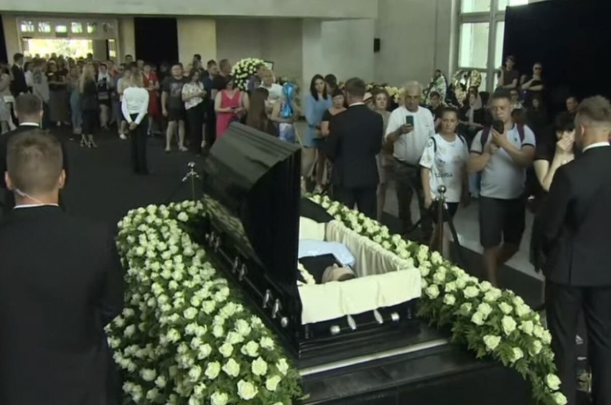 Похороны Юры Шатунова 2022. Покойник приходит в гости