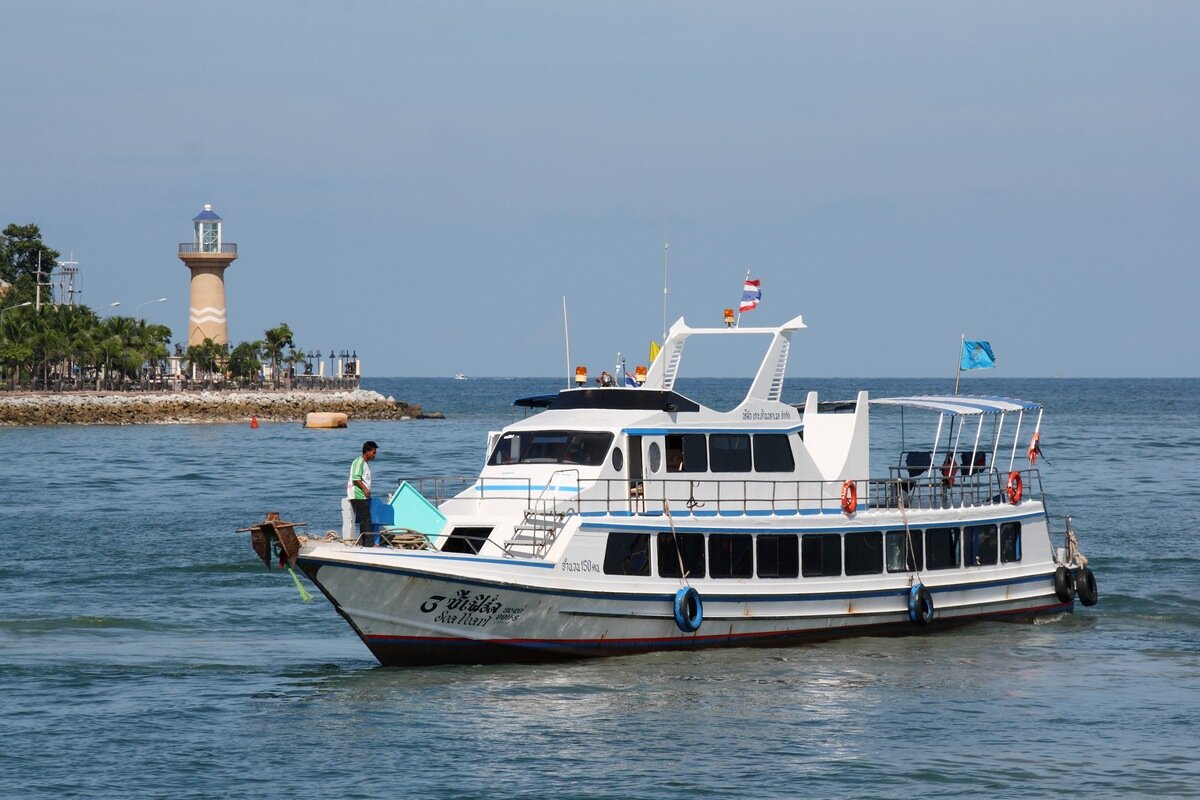 морское прибрежное судно