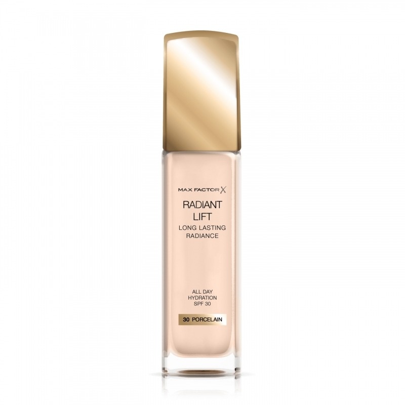  Производство:	Франция
Торговый дом:	Max Factor
Тип:	с дозатором, стойкий
Эффект:	солнцезащитный
О товаре:	
Ровный тон лица – это уже половина успеха при создании идеального макияжа. Тональная основа Max Factor Radiant Lift поможет вам выровнять цвет кожи, сгладить рельеф и придать лицу легкое сияние.

Легкая кремовая текстура хорошо ложится на кожу, равномерно распределяется, не оставляя жирного блеска. Крем эффективно маскирует пигментные пятна, покраснения, делая цвет однородным, устраняет признаки усталости. Также средство хорошо скрывает неровности рельефа кожи (морщинки, высыпания, рубцы), благодаря светоотражающим частицам в составе. Кожа выглядит гладкой, свежей и сияющей.

Кроме тонирования, продукт защищает клетки эпидермиса от воздействия солнечных лучей. Специальные УФ-фильтры предотвращают фотостарение, увядание кожи, обезвоживание и шелушение. С тональной основой Max Factor Radiant Lift вы можете не переживать о своем макияже: он будет выглядеть безупречно до самого вечера, сохраняя кожу здоровой и красивой.