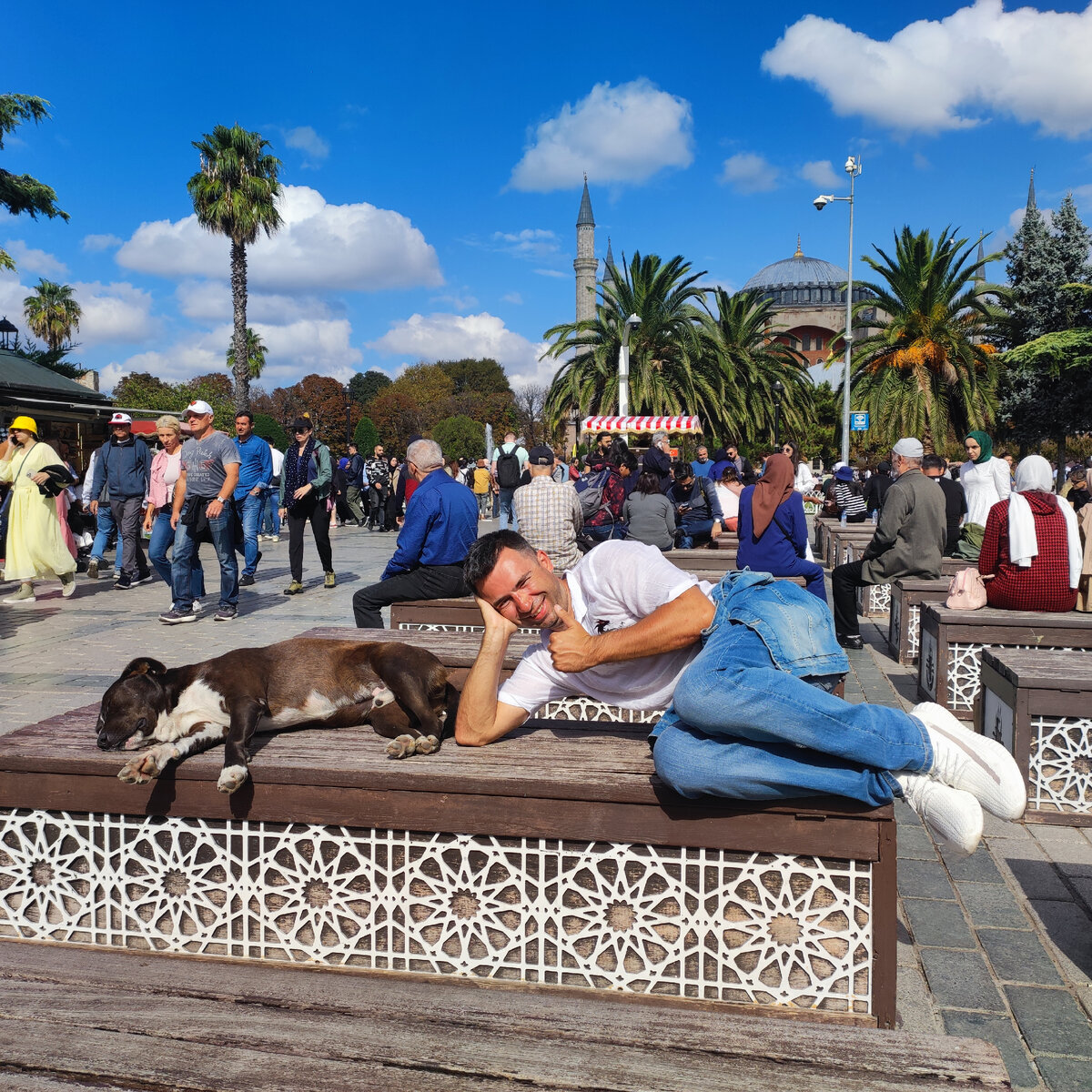 Мечеть Айя-София в Стамбуле, бывший Собор Святой Софии (Константинополь)
