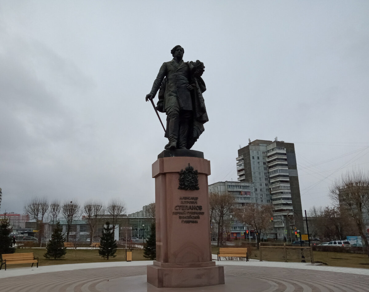 Памятник А П Степанову
