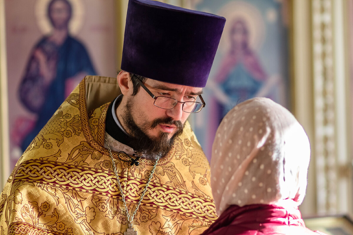 Отец Василий рассказал прихожанам историю с таксистом 