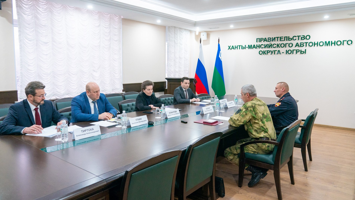    Командующий уральским округом войск Росгвардии поблагодарил Югру за уважительное отношение к людям в погонах