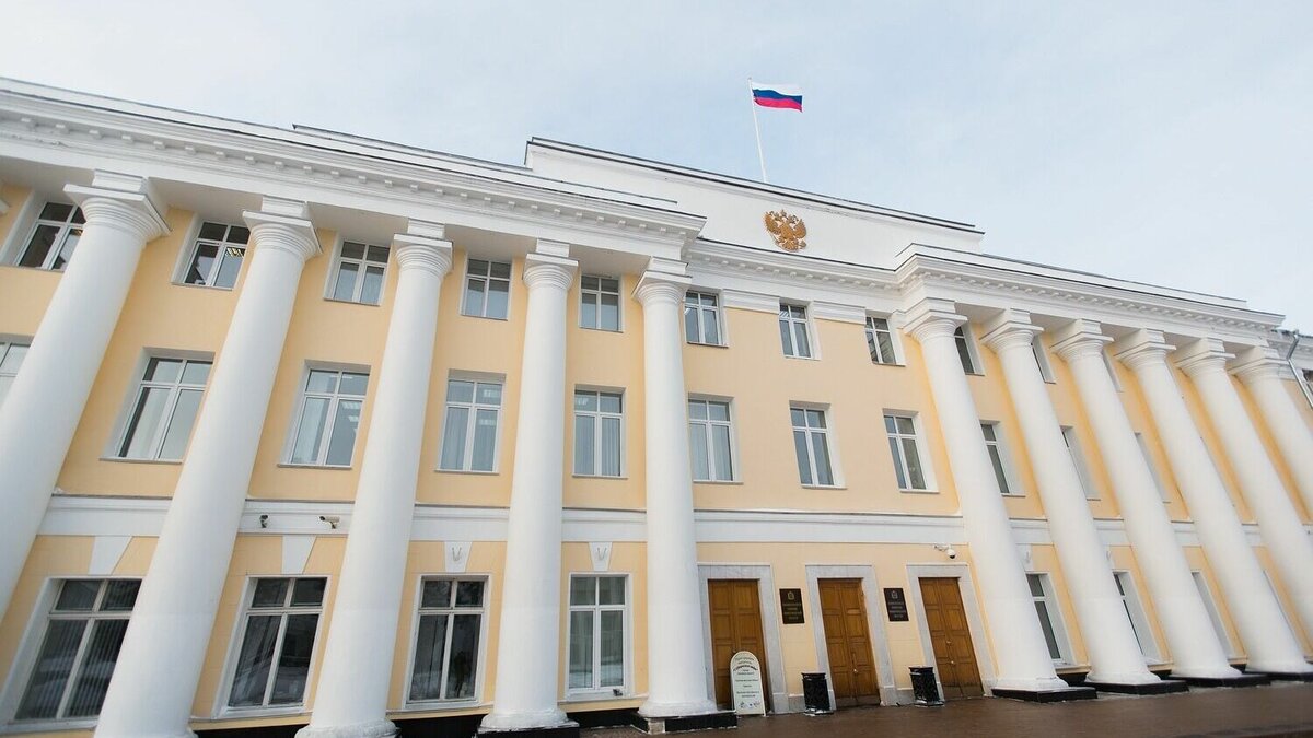     Новогодний корпоратив не планируется проводить для сотрудников аппарата Законодательного собрания Нижегородской области зимой 2022–2023 годов. Об этом NewsNN сообщили в пресс-службе регионального парламента.