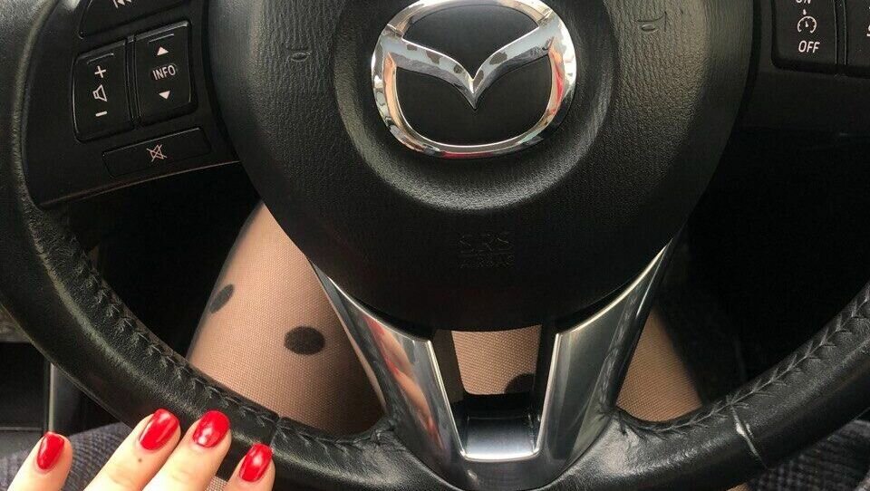     Официальные дилеры автоконцерна Mazda начали принимать заказы на новый кроссовер Mazda CX-60. А это значит, что эти автомобили совсем скоро начнут ездить по автодорогам России и Приморья.