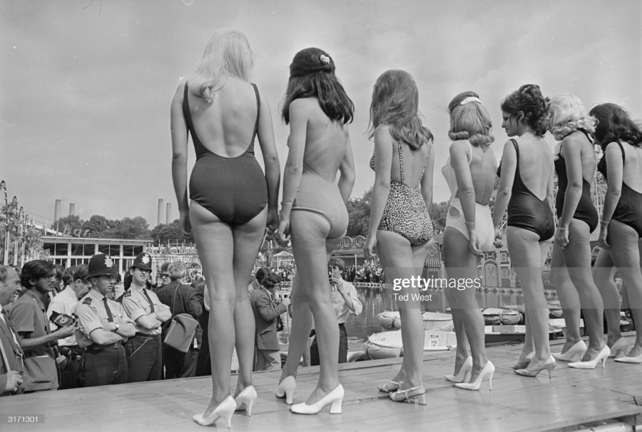 21 век принёс человечеству повальное увлечение диетами и фитнесом. Наверное, в некоторых случаях это неплохо и может быть даже полезно.-23