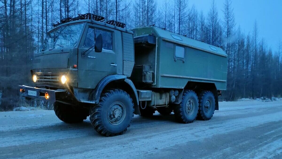     46-летний мужчина скончался от полученных травм на месте дорожно-транспортного происшествия.