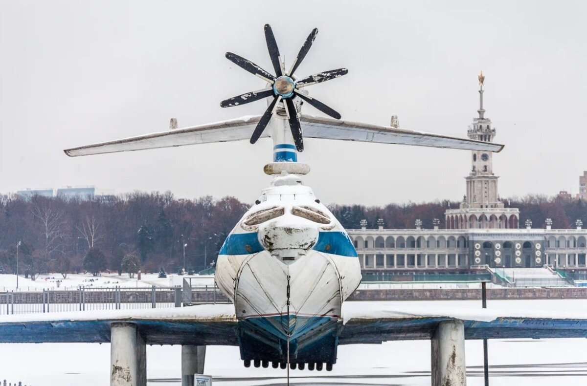 Московский экраноплан «Орлёнок». Залез внутрь этого чудо аппарата 😱💪💺